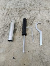 ORIGINAL TOOL KIT FOR APRILIA SCARABEO 250ie FROM 2008 (e50376)