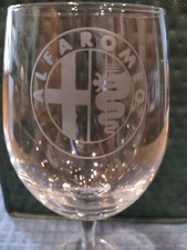 Raro bicchiere da vino con