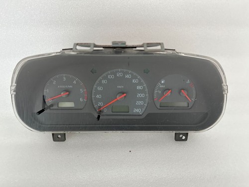 Volvo s40 v40 2000 - volvo,