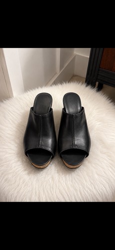 Tacco nero con - zeppa, borchie