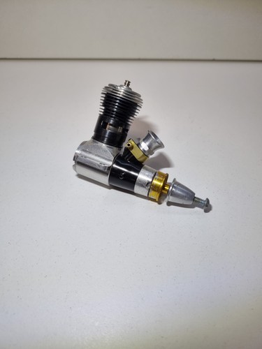 Cox tee dee glow engine - dee,