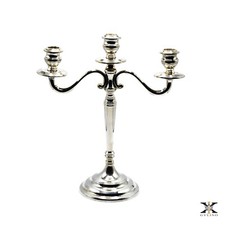 Candelabro a tre fiamme in