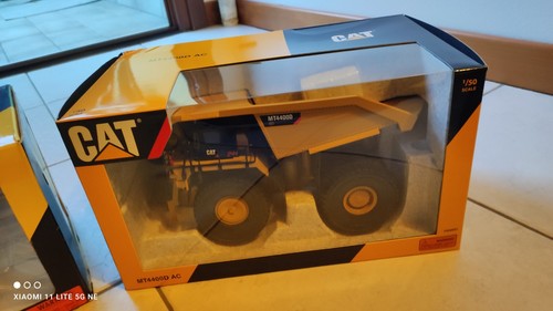 Cat dumper 4400d tonkin - dumper, mt