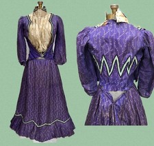 SUPERBO ABITO anni 1890 VITTORIANO SETA VIOLA *BOLLO ALLEGGERIMENTO applicazioni 2 pezzi $NR