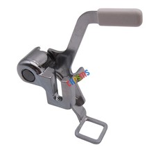 Piedino da ricamo adatto a