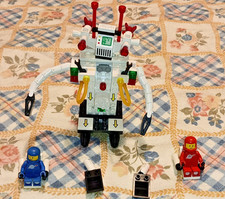 LEGO SPACE CLASSIC VINTAGE SET 6750 SONIC ROBOT 1986 NO MANUAL NO BOX