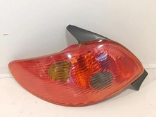 6350P1 FANALE POSTERIORE SINISTRO per PEUGEOT 206 (09/98>06/09<) 1.1 BER. 1998