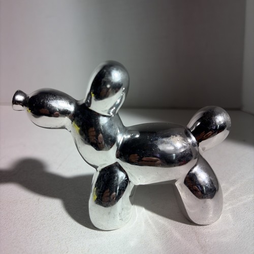 Statuina moderna argento