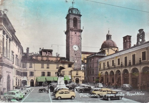 Pontremoli piazza della - pontremoli:,