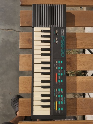 Vintage yamaha - 15”,