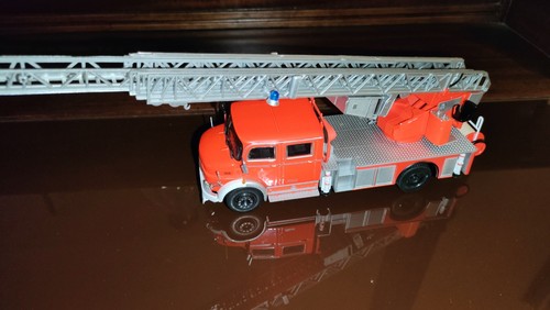 Camion dei pompieri scala - dei, 1/43