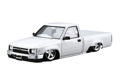 Aoshima 20090 scale model - 20090,