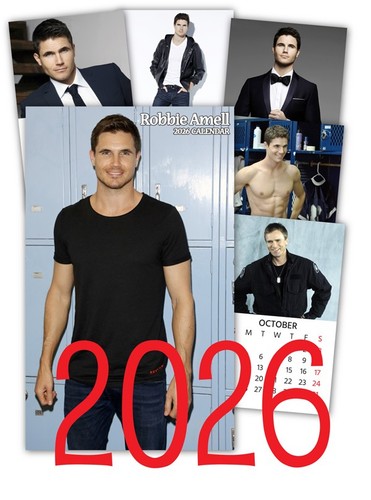 Robbie amell carica il - amell,,