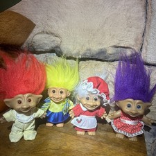 Lotto 33 giocattoli vintage