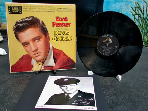 Elvis presley king - us,