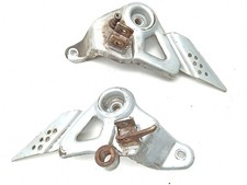 COPPIA PEDANE PILOTA "OSSIDO" RIDER FOOTREST HONDA CBF 125 08-14 JC40E