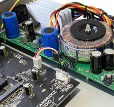 Alimentatore Cambridge Audio
