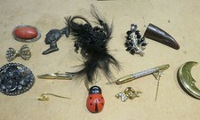 Lotto di VECCHIE SPILLE DA GIACCA DONNA Vintage metallo plastica piume