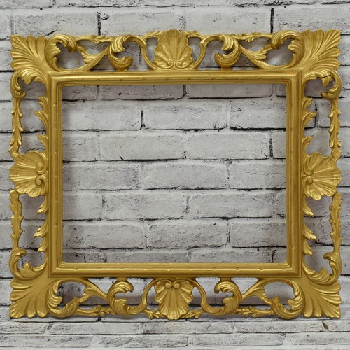 Antica cornice traforata - , in