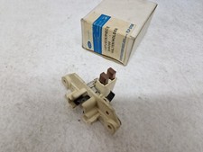 Regolatore originale Ford OE
