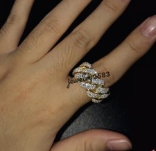 Anello Cubano Moissanite