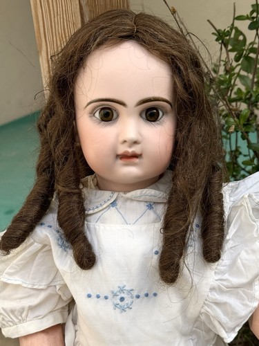 Jolie jumeau bouche - jolie,