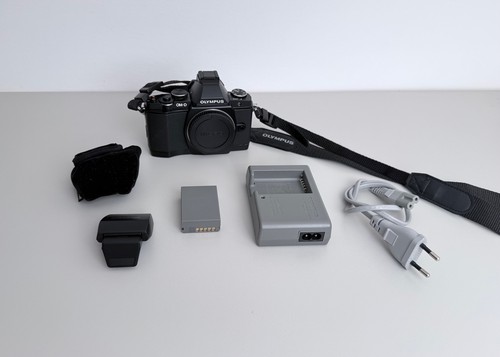 Olympus body case - olympus, e-m5