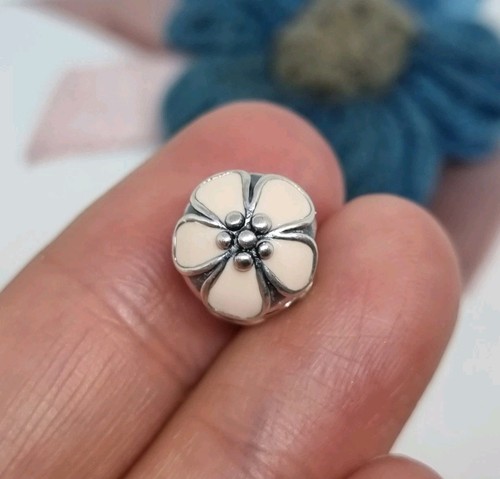 Charm clip smalto fiore