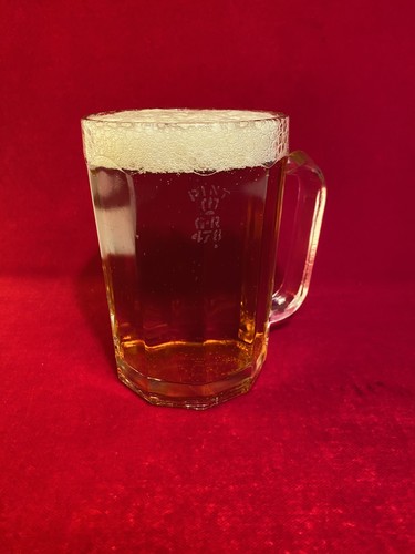 Ww2 home front lantern pint - front,