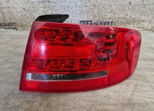 Audi A4  Posteriore Destro Esterno LED  8K9945096D Audi 8K (11-12 ) 