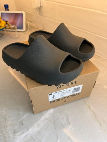 Adidas yeezy slide dark - adidas,