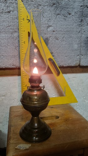 Antica lampada appoggio a - antica,