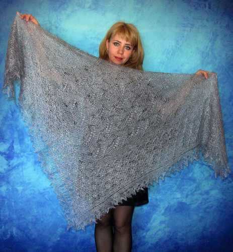 Scialle russo ricamato - , grigio