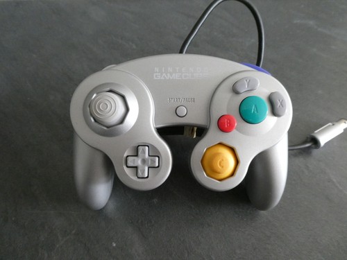Manette nintendo gamecube - nintendo,