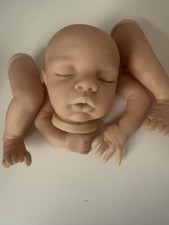 Kit Megan BB di Pat Moulton -