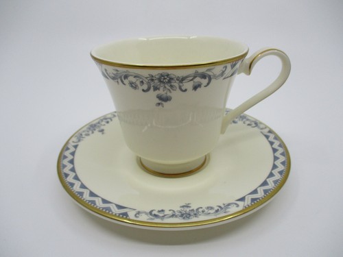 Tazza piattino royal doulton - e,