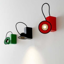 Stilnovo Minibox - Lampada da parete design Gae Aulenti e Piero Castiglioni 1981