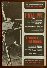 DAL FILM IN ITALIA SI CHIAMA AMORE COCKY MAZZETTI PIZZA PYE TROVAJOLI CAM