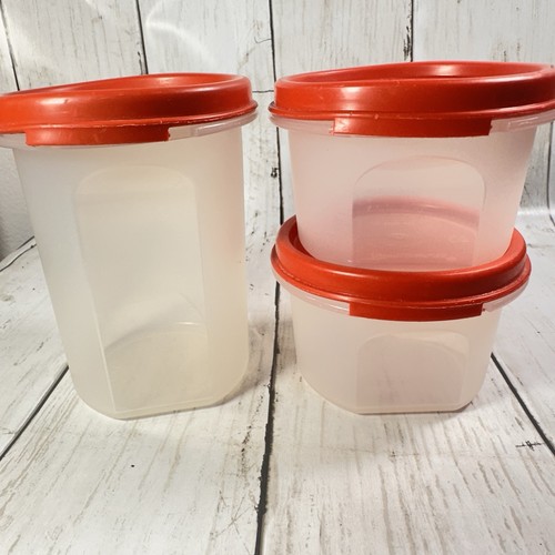 Tupperware set containers - of, 3