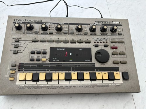 Roland mc303 - roland,