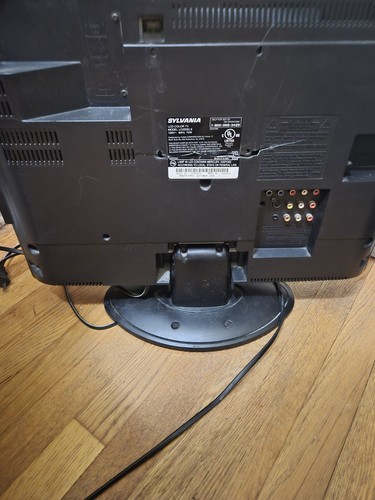 Sylvania lcd tv lc225sl9 - sylvania, 22"