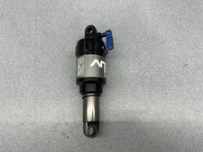 Ammortizzatore pneumatico