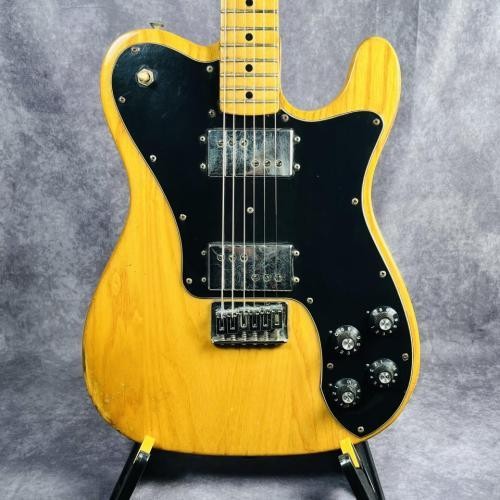Chitarra elettrica usata