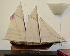 Revell yacht USS America 1:56