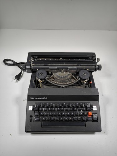 Macchina scrivere elettrica - scrivere,