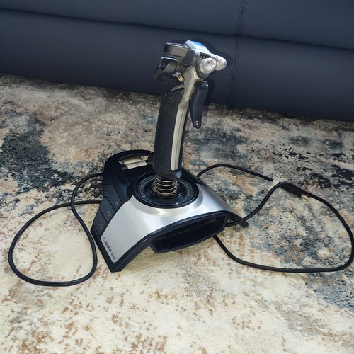 Saitek cyborg evo joystick usb - saitek,