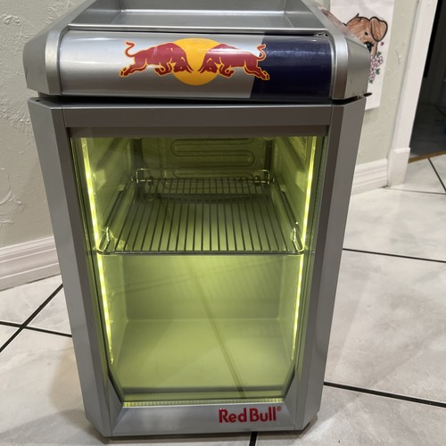 Red bull mini - red, frigo