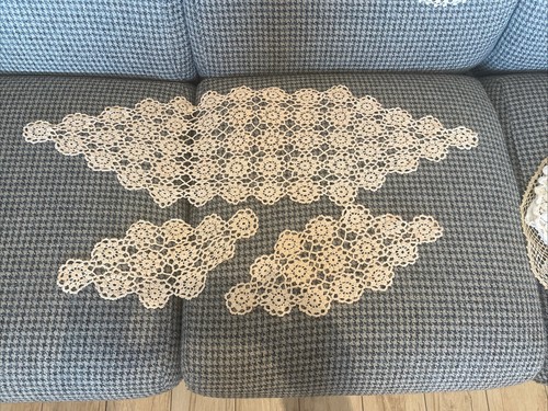 Set centrini uncinetto fatto - set,
