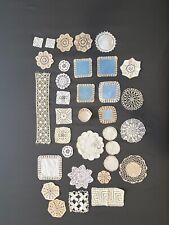 Stock di centrini all'uncinetto