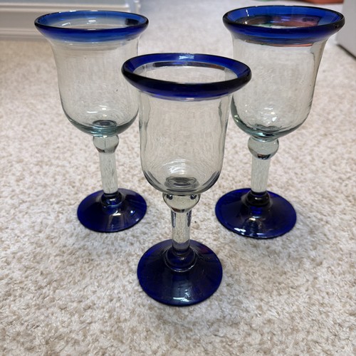 Bicchieri calice acqua vino